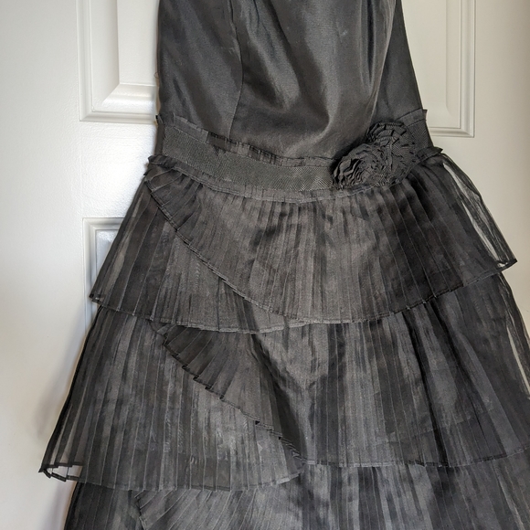 NWT White House Black Market Sleeveless  Dress  4 - Picture 13 of 13